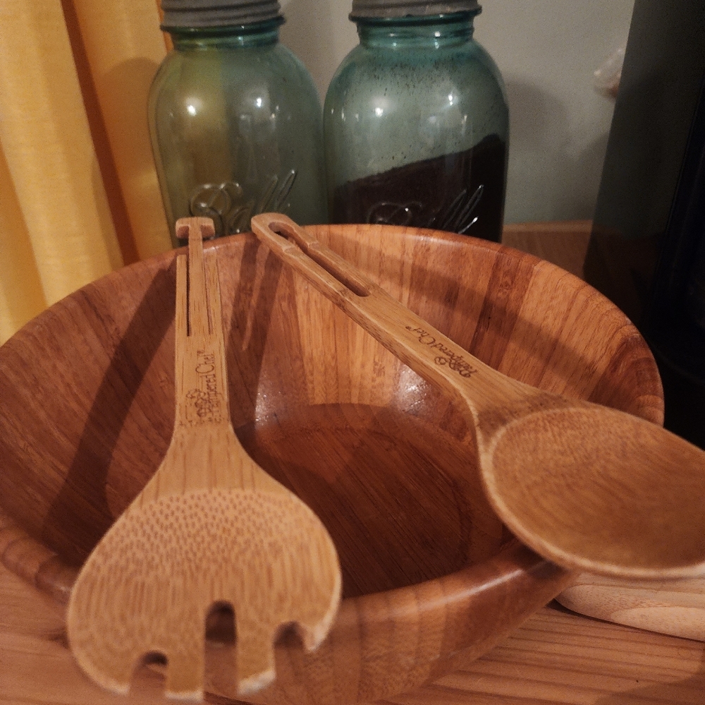 Bamboo bowl set